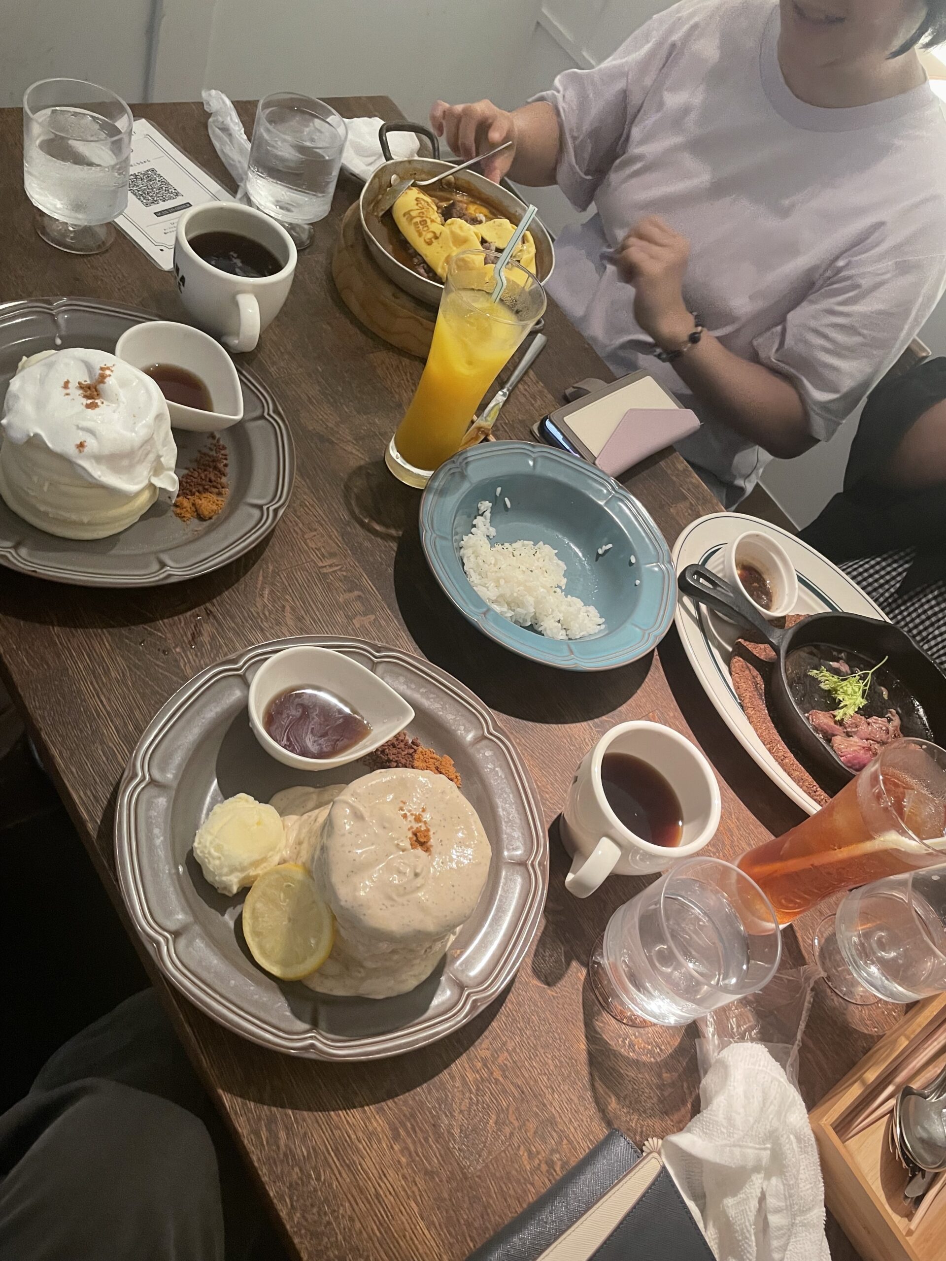 ハワイアンカフェでのランチ